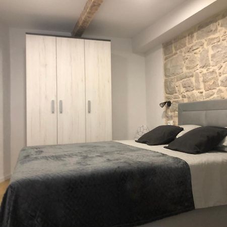 Apartman Blue Moon Split- Free Parking Экстерьер фото