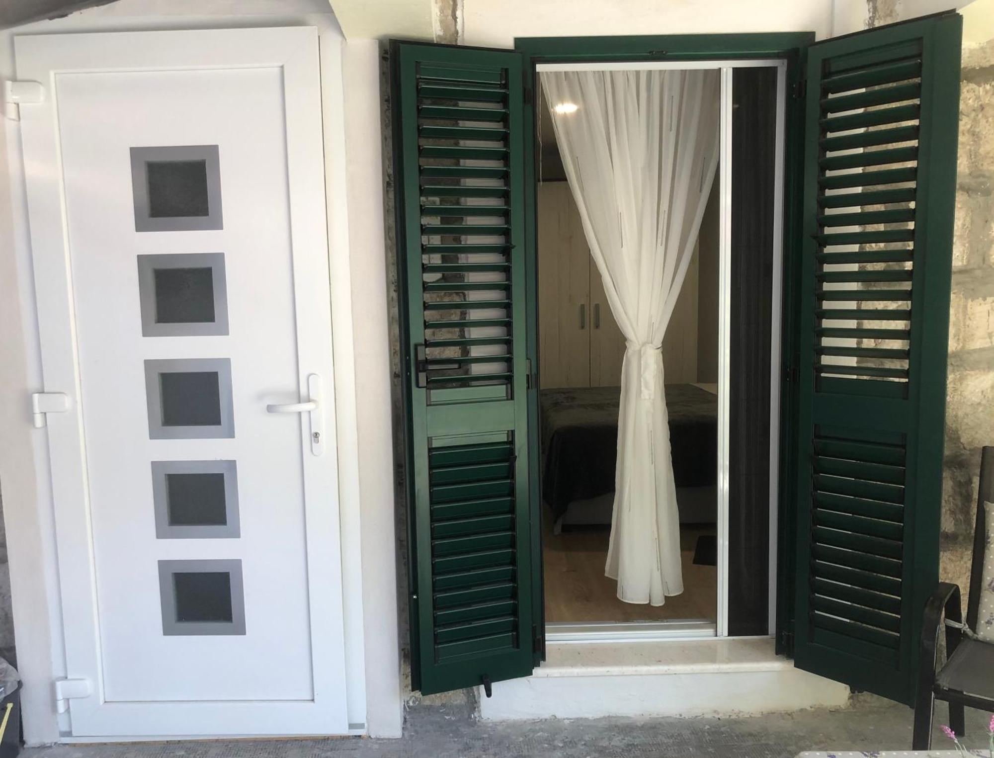 Apartman Blue Moon Split- Free Parking Экстерьер фото