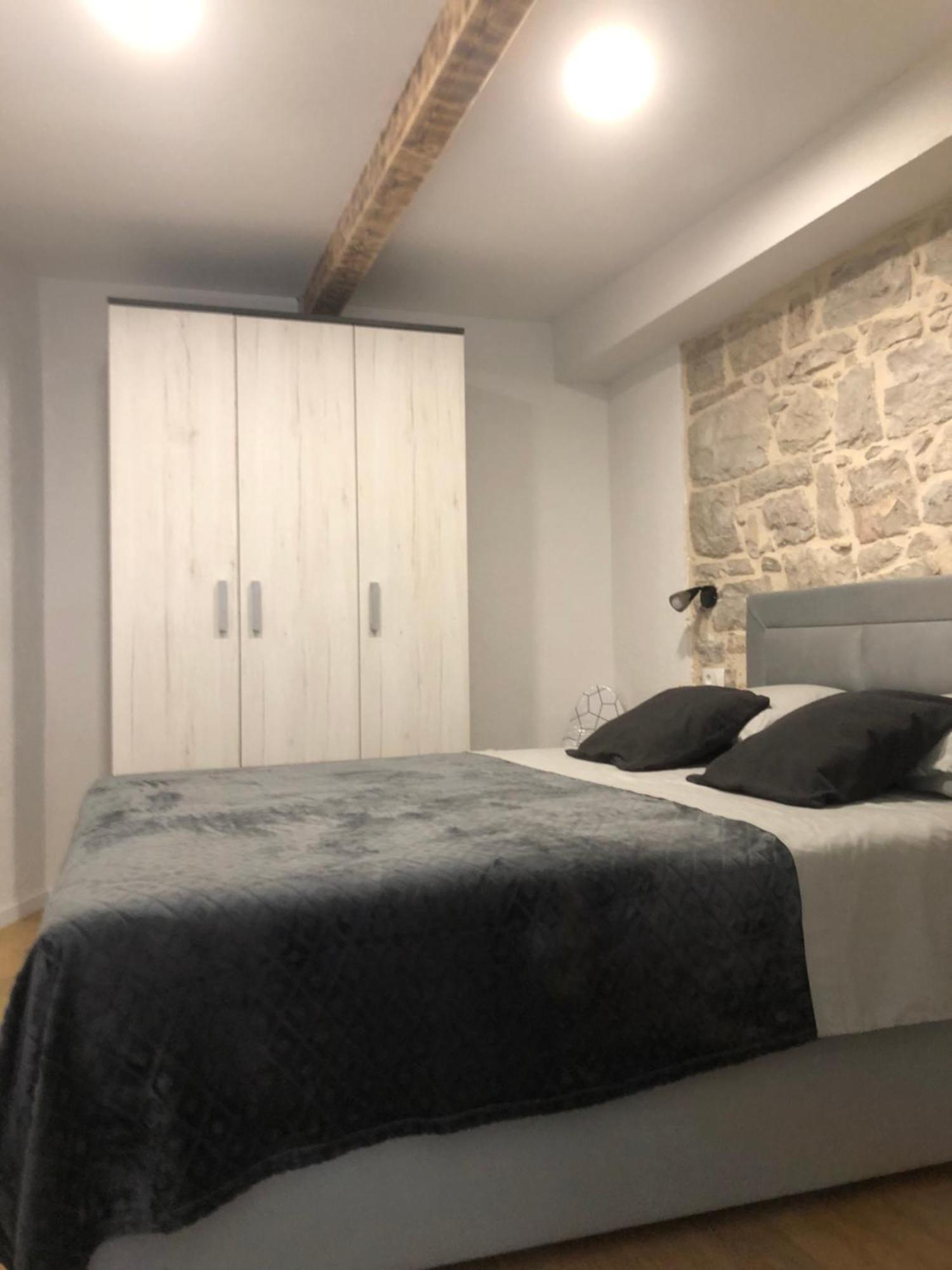 Apartman Blue Moon Split- Free Parking Экстерьер фото