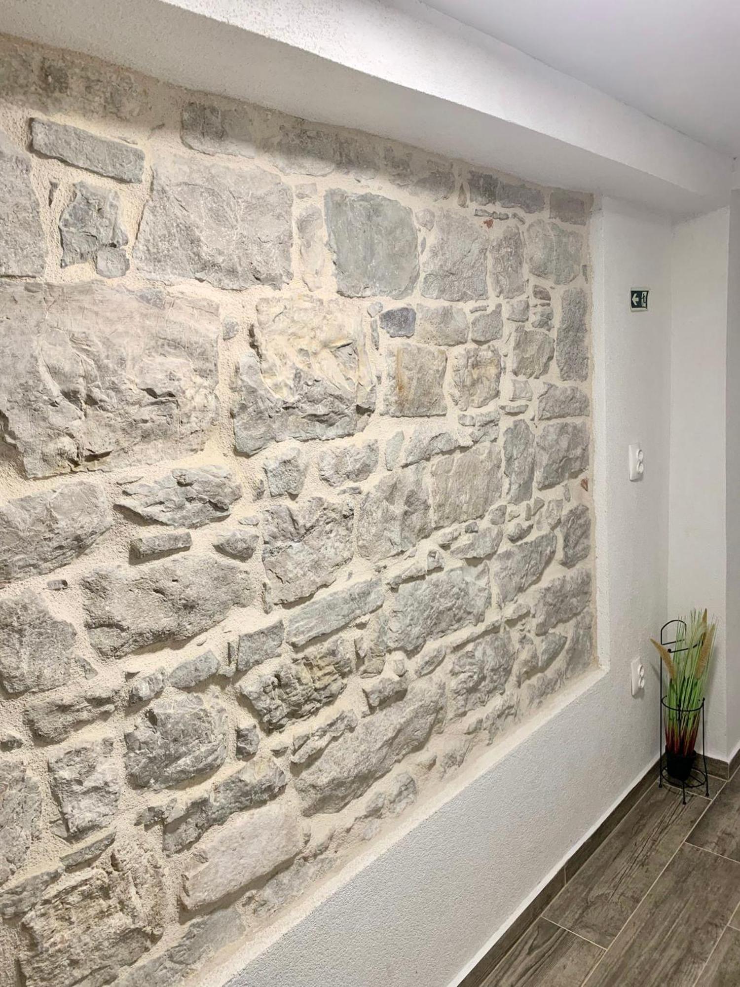 Apartman Blue Moon Split- Free Parking Экстерьер фото